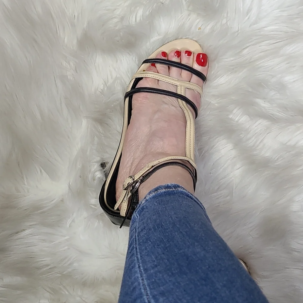 High Heel Sandals Size 9 Nude Black Strappy Classic Everyday Neutral Summer Cute - Picture 2 of 8